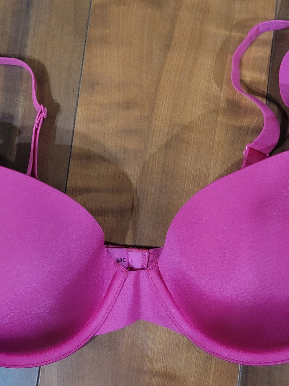 Ambrielle Hot Pink Smooth Molded Underwire Bra